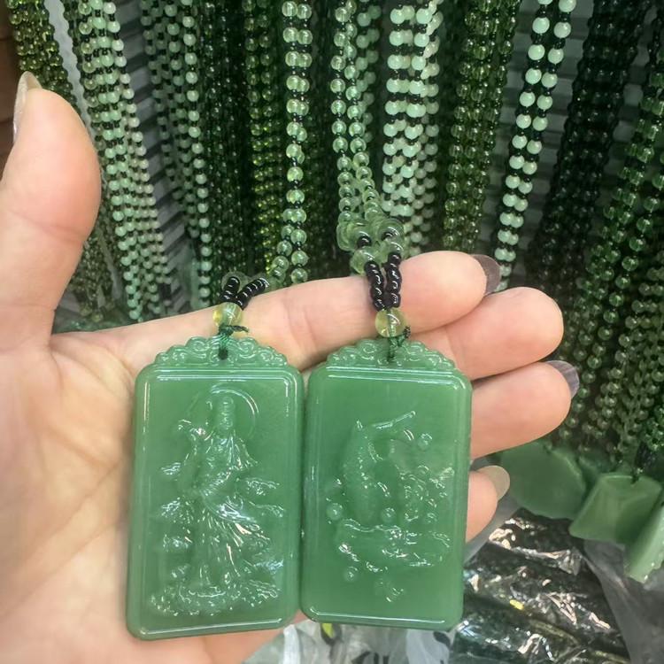 Imitace aventurínu Svetrový náhrdelník - Design zelí Guanyin od značek Wu Shi a Dragon & Phoenix