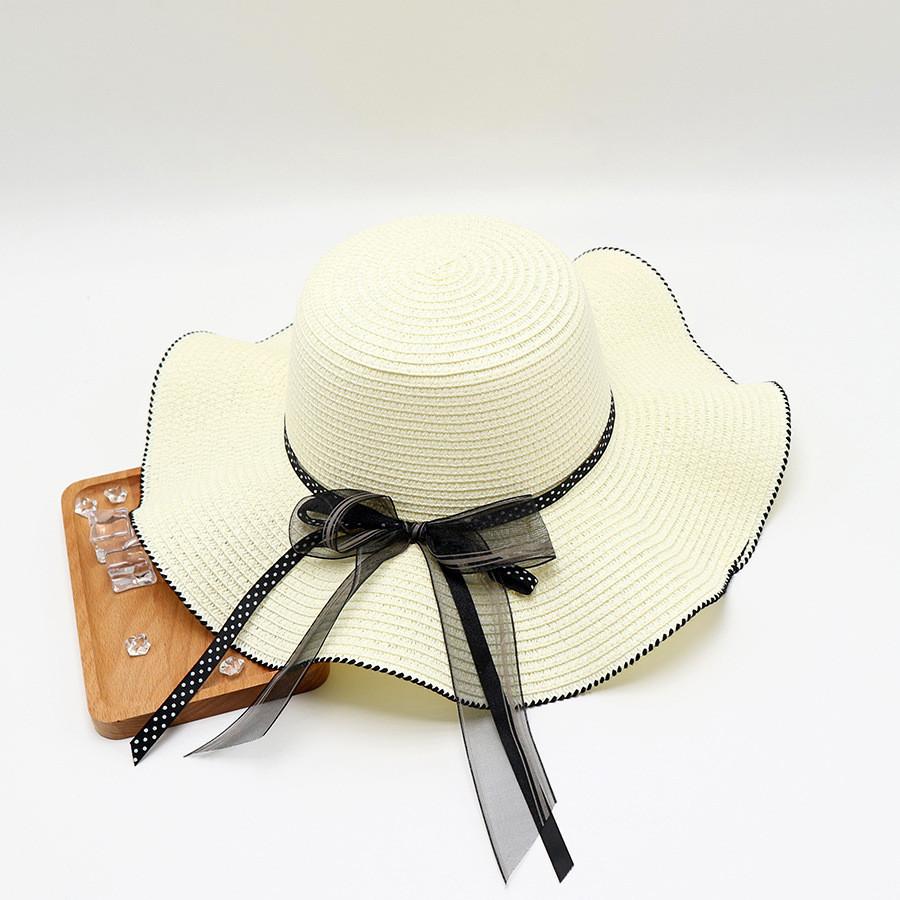 Stylish Polka Dot Straw Sun Hat With Wave Brim And Bow For Women Perfect For Beach And Outdoor Activities