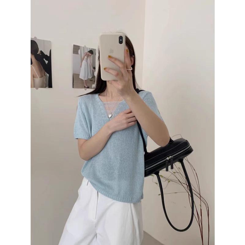Summer new hollow V-neck short-sleeved knitted sweater loose and thin thin yarn cool T-shirt top