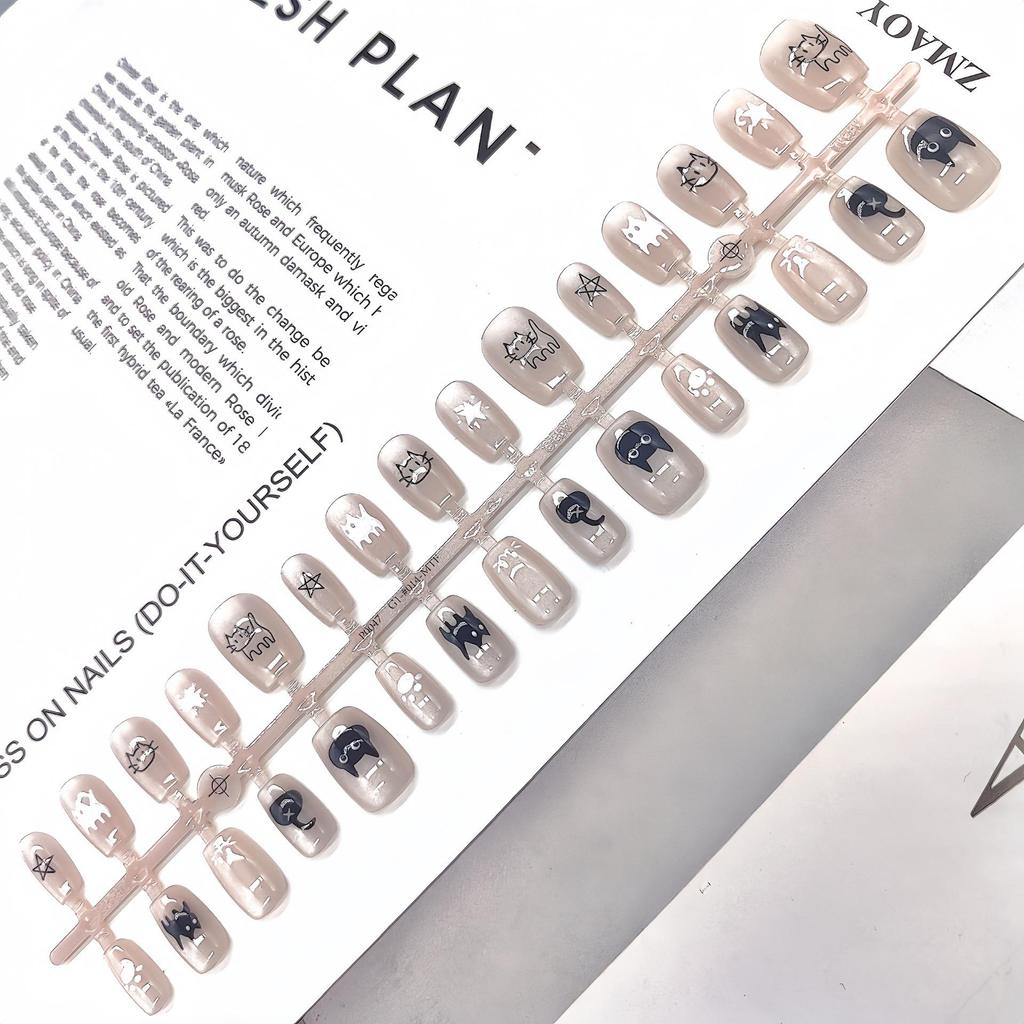 Cartoon Multi-Pattern High-Quality Wearable Nail Tips for Professional & Commute Style Manicure