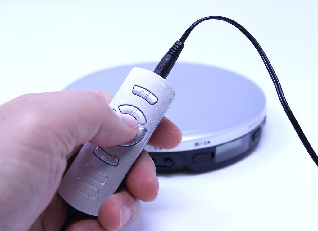 WINTECH Portable CD Player PCD-52AD S with AC Adapter (Special Pack, Silver)