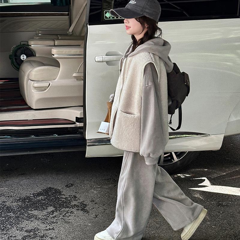 

Комплект худи из флиса для девочек на зиму 2025 года, состоящий из двух предметов - Уютный, стильный и спортивный 150cm