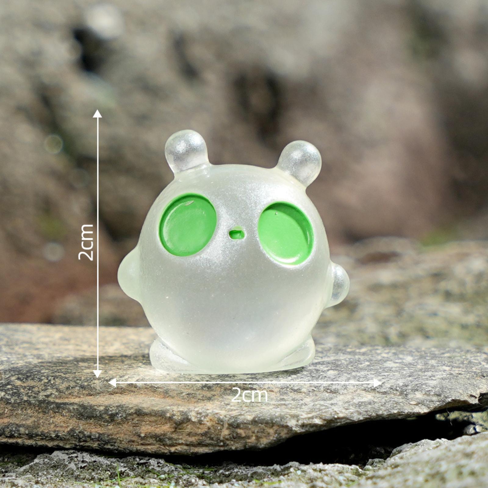 

Glow-in-the-Dark Resin Figurine Micro-Scenery Decorative Ornament Cartoon- Adorable Viral Glowing Desktop Craft Item One Size