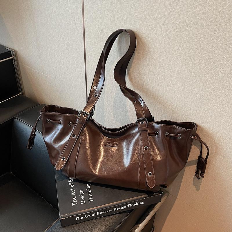 Autumn and Winter Retro Large-capacity Underarm Bag Women's 2025 New Simple Casual Tote Bag Versatile Shoulder Bag
