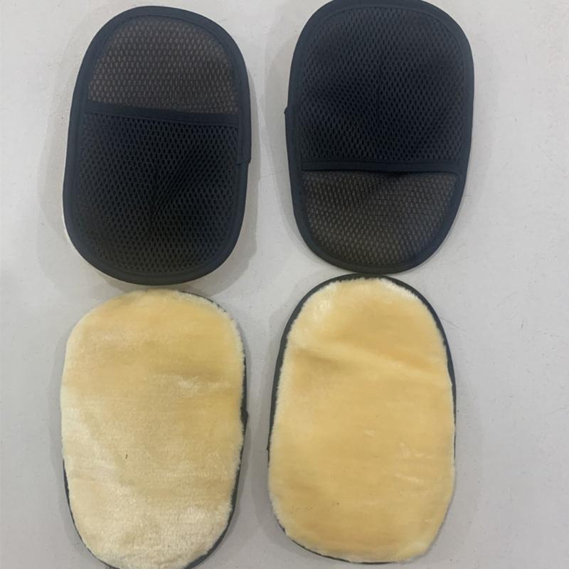 Double Layer Wool Blend Vehicle Wash Mitts Superior Dust Absorption Ergonomic Design Safe For Paint Glass Trim