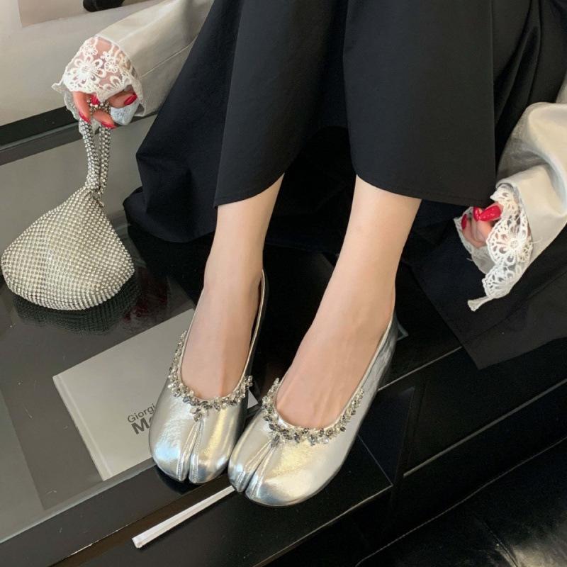 2025 early autumn new luxury rhinestone temperament sub-toe soft sole inner height-increasing single shoes