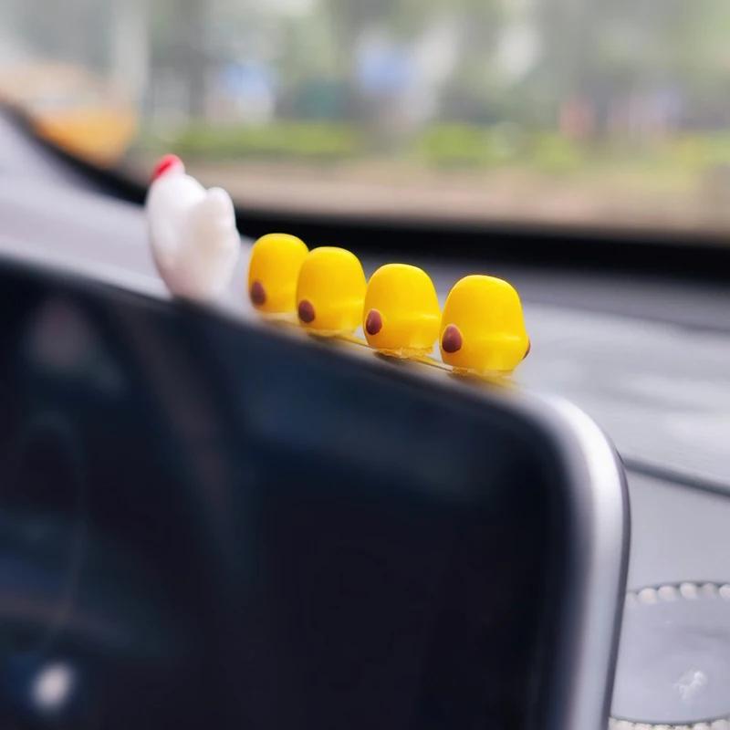 4/5/9pcs/set Cute Mini Chicken Car Ornaments, Car Center Console, Rearview Mirror Decoration, Car Dashboard Decoration