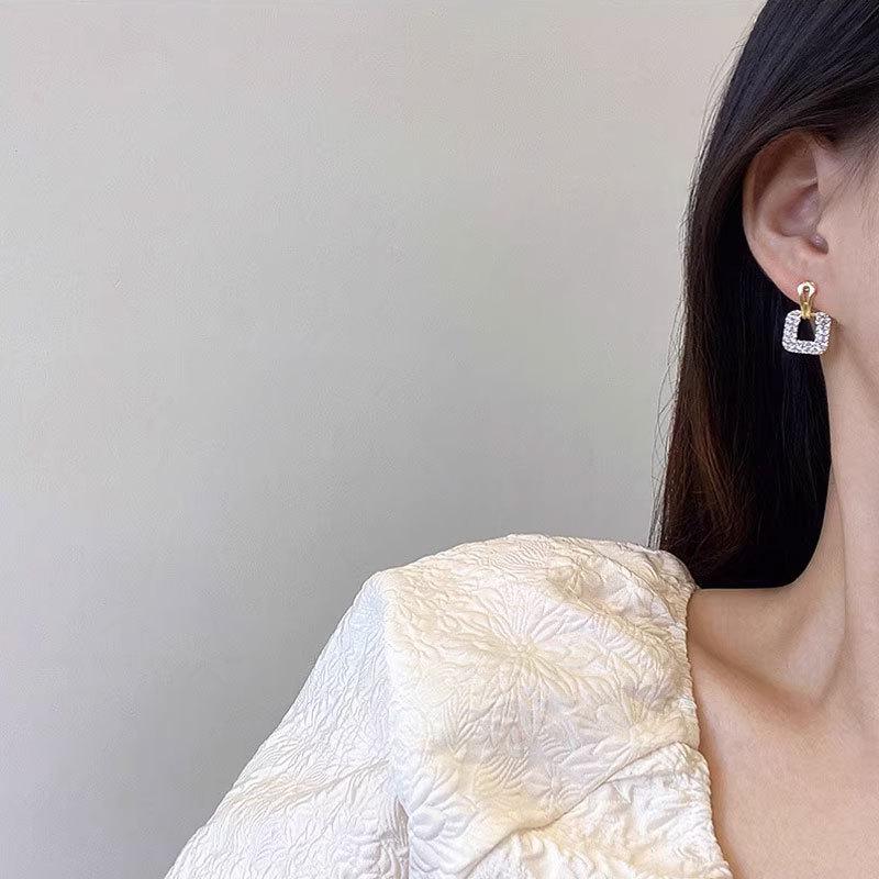 S925 Silver Geometric Diamond Square Stud Earrings - 2024 Unique Trendy Design for Women