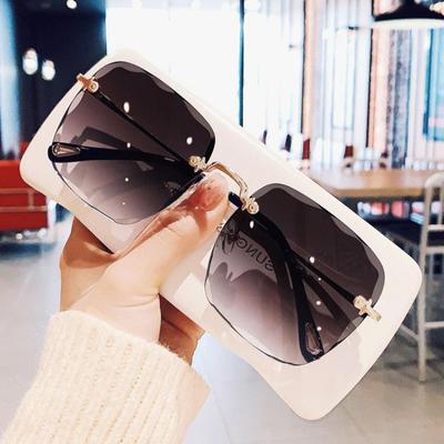 Rimless Square Women's Sunglasses Fashion Luxury Gradient Lenses Sun Glasses Summer Lady Vintage Alloy Legs Classic Shades Non Polarized Glasses