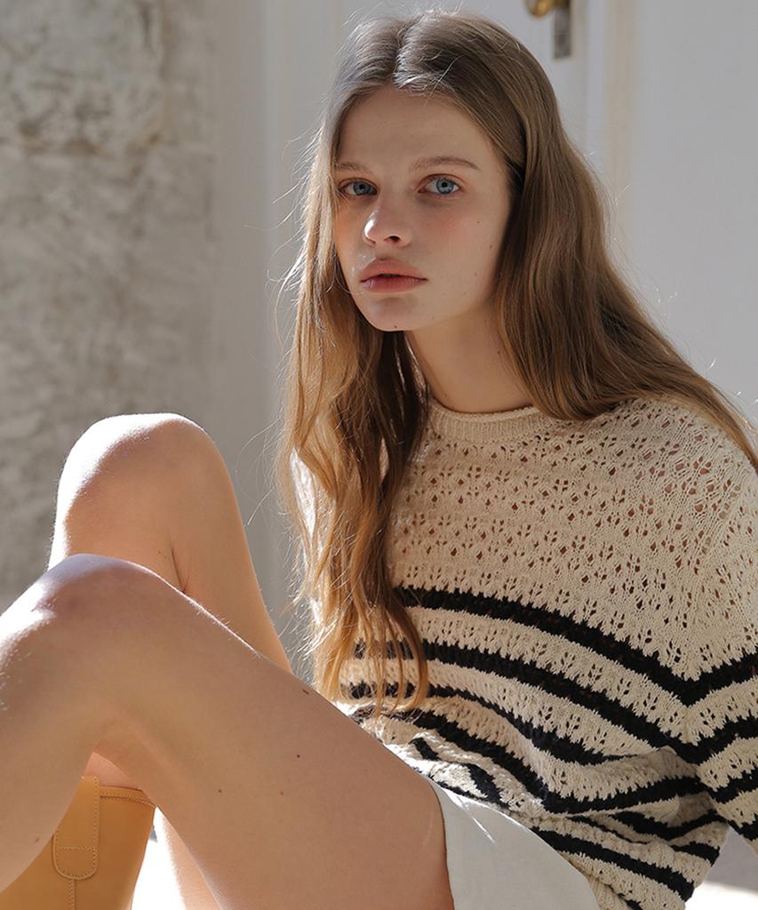 Beleunepeu Scalloped Stripe Knit Pullover_Ivory