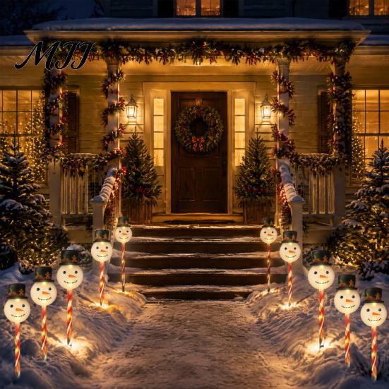 Solar Powered Christmas Path Stakes 5Pcs Yard Stake Light, Waterproof LED Garden Lamp with Outdoor Holiday Decorative Snowman Santa Claus Design,