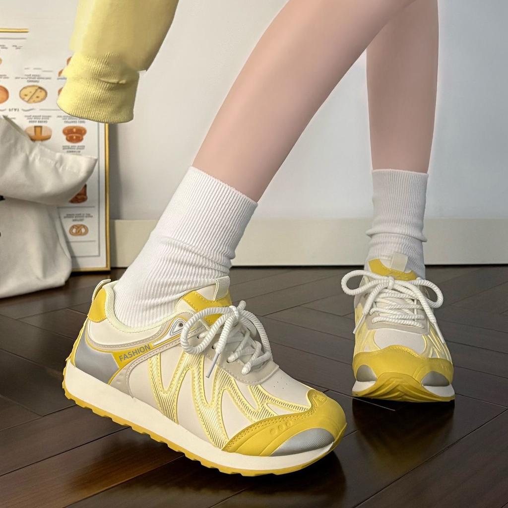 Ultra-light new women's shoes campus running versatile breathable soft sole autumn simple fashion lightweight sports shoes