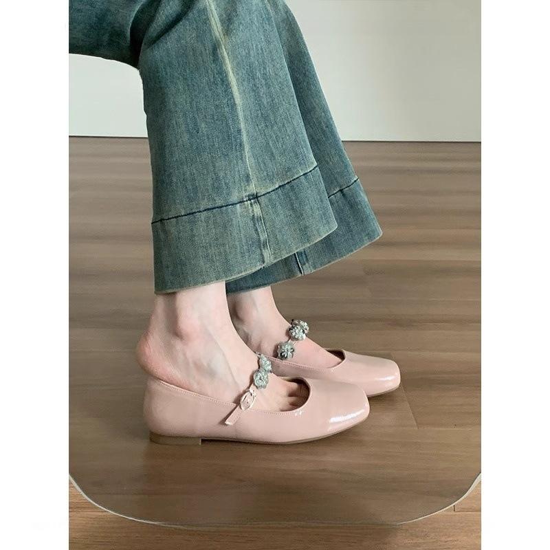 Mary Jane Schuhe mit flachem Boden, Strass-Schnalle mit einem Wort, Frühling 2025 neu, vielseitig, Lackleder, flacher Ausschnitt, Einzelne Schuhe