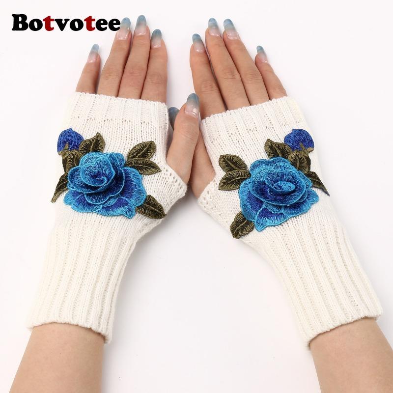 Botvotee Y2k Accessories Arm Warmers Sleeves for Women Flower Fashion Half Finger Knit Winter Arm Guard Black Fingerless Gloves