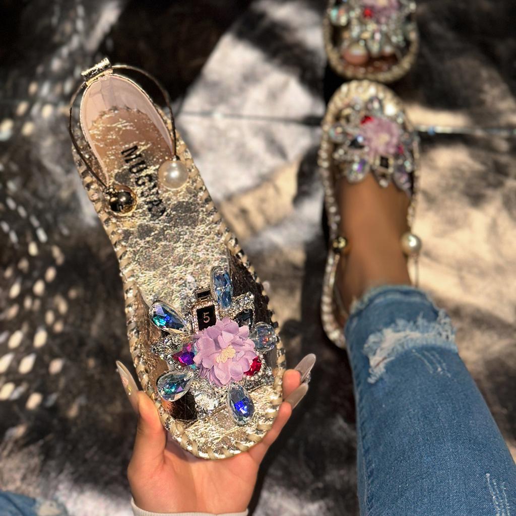 Fashion Women Fashion Sandals Lightweight Outdoor Slippers 2025 New Casual Open Toe Sandals Summer Anti-slip Trend Designer Shoes Women