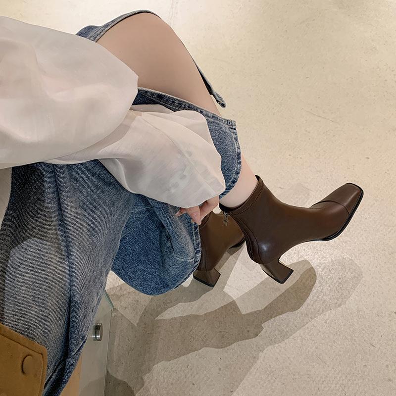 French retro thin boots women's Martin boots autumn and winter temperament foreign style square head high heels short boots thick heel elastic single