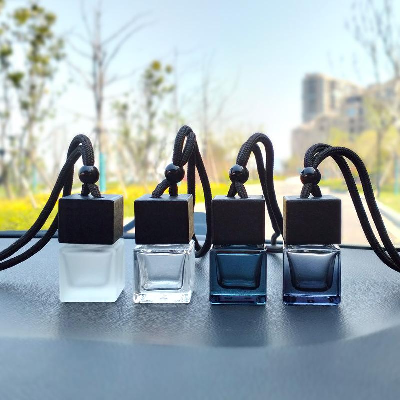 1Pcs Black Cover Square Glass Car Perfume Empty Bottle Pendant Car Mounted Perfume Pendant Fragrance Oil Diffuser Car Interior