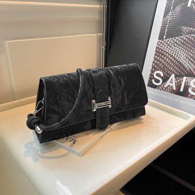 Sac carré petit uni texturé pour navetteur nouveau sac messager polyvalent sac d'épaule de niche sac aisselle