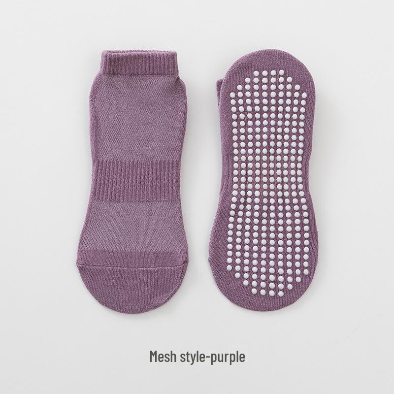 Non-Slip Yoga, Pilates, Aerobics, Dance, and Trampoline Socks for Men & Women, Adult Sports Socks