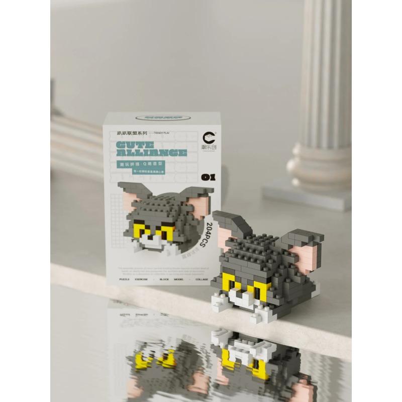 MINISO Cartoon Ornaments Micro Building Blocks Action Figures Nano Blocks Disney Sanrio Kids Toys Christmas Birthdays Gifs