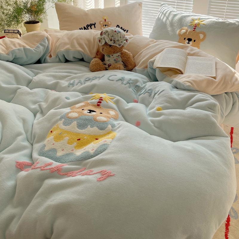 Thickened Milk Fleece Bed Four-Piece Set Fleece Quilt Cover Bed Sheet Coral Flannel Children'S Cartoon Bedding