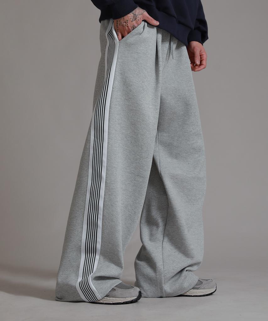 LIKE THE MOST Sixline Track Pintuck Pants_Gray
