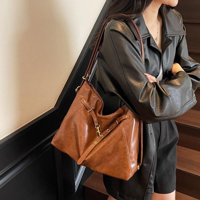 Sac pour femme grande capacité nouvel automne et hiver haut de gamme simple épaule bandoulière fourre-tout de voyage sac à dos