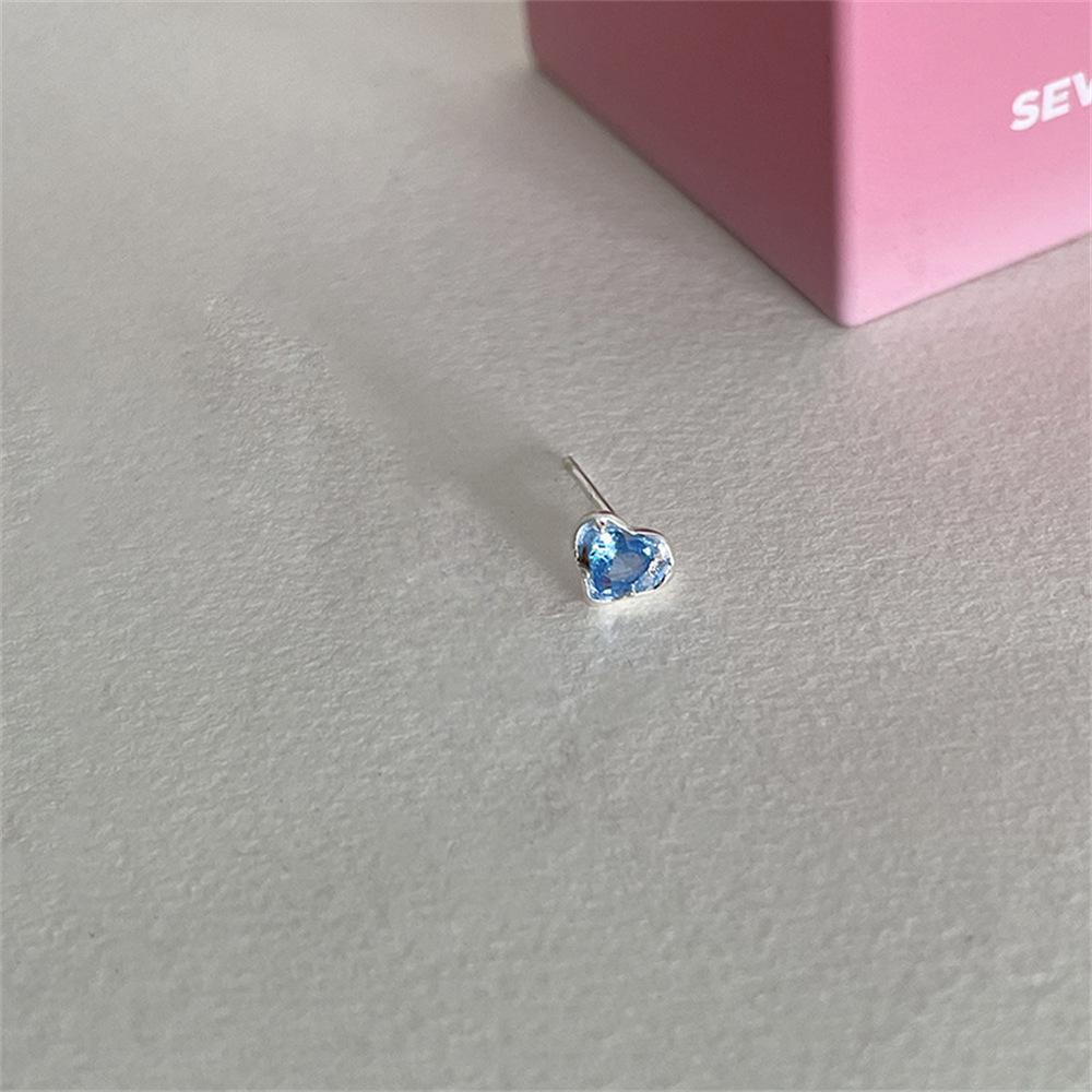 Color Zircon Stud Earrings Women's Love Bone Stud Design Sweet Cool Cochlear Stud Earrings Earrings