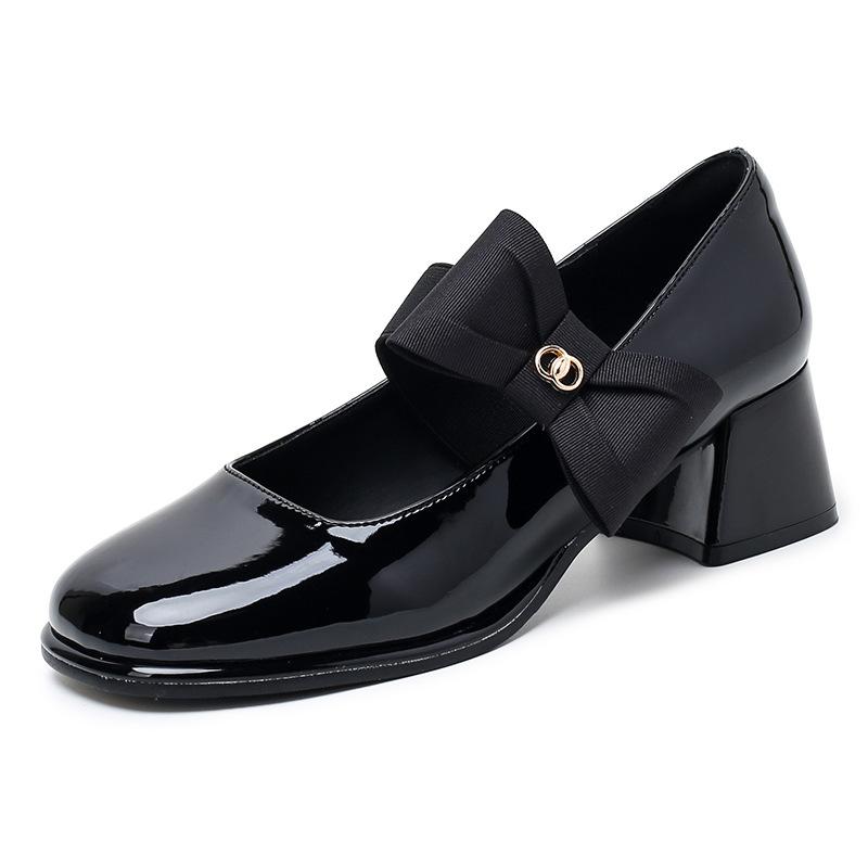

Xiaoxiangfeng bow high-heeled Mary Jane shoes 2025 spring new French princess silver thick-heeled single shoes women 39