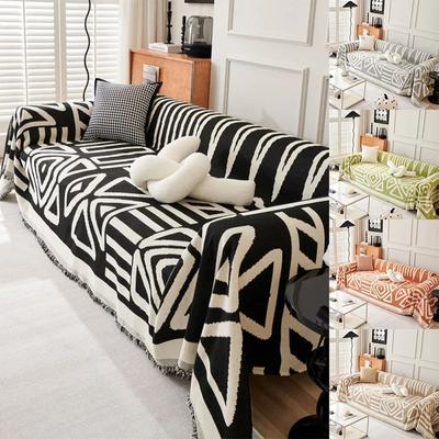 Boho Pattern Throw Blanket Chenille Blanket Super Soft Cozy Lightweight Comfort Warm for Sofa Bed Couch Queen King Size