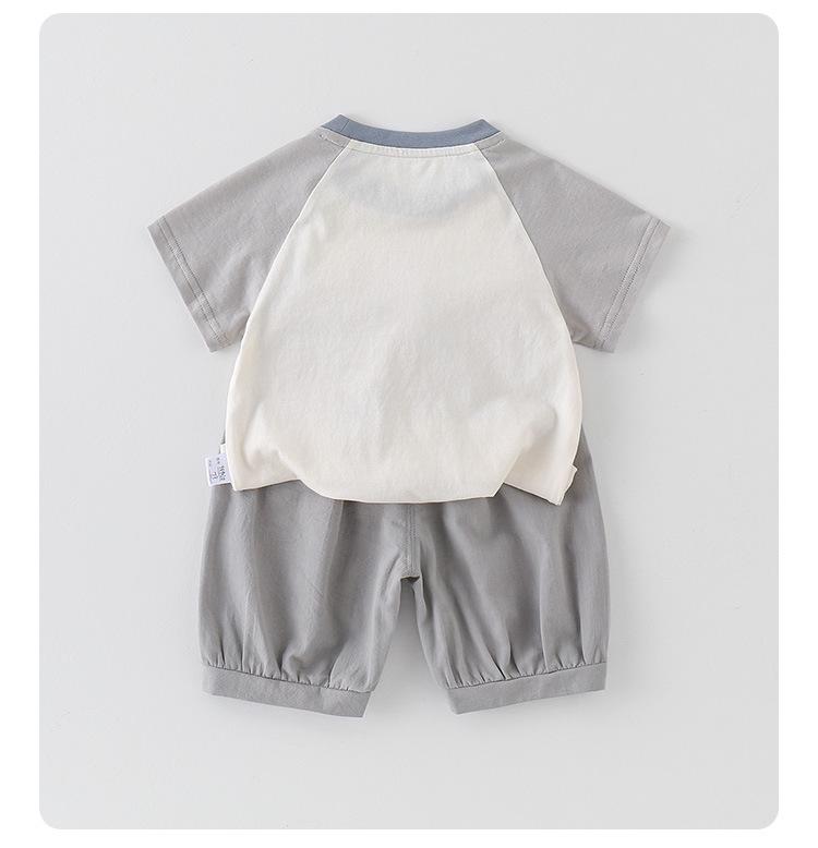 Sommer-Set im koreanischen Stil: Baby Jungen Cartoon T-Shirt & Cropped Hose
