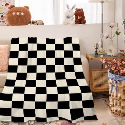 A Modern Black And White Checkered Blanket, Soft And Comfortable Fleece Nap Blanket, All-Season Use, Suitable for Sofa, Bed, Cha