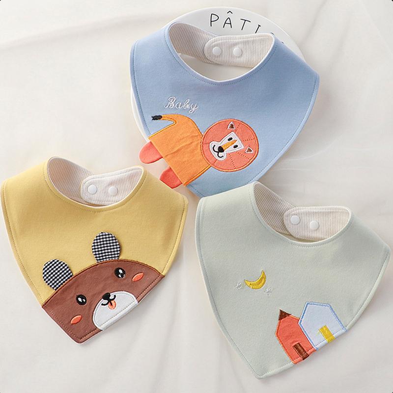 Triangle Cartoon Baby Bibs Soft Newborn Feeding Towel Cotton Cloths for Girls Boys Bandana Bib Newborn Saliva Towel Burp Cloths