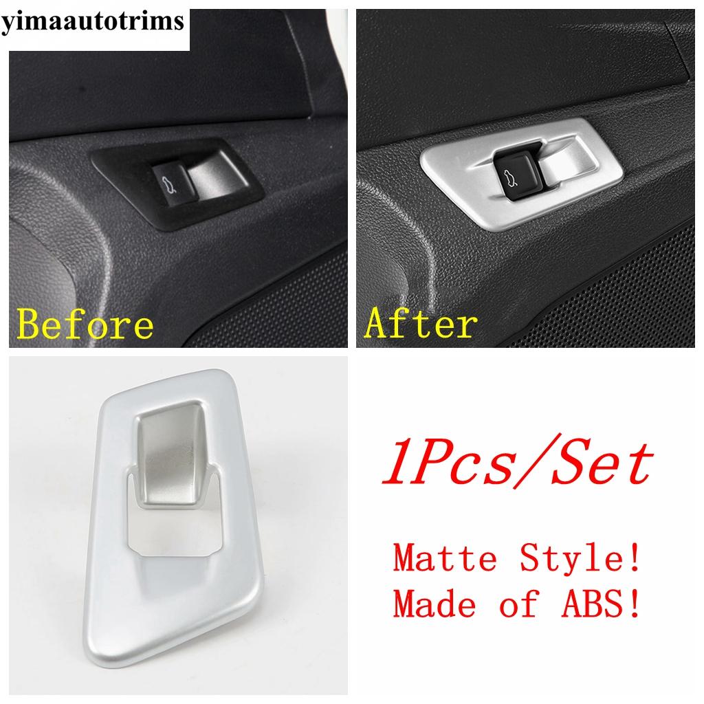 Rear Trunk Tailgate Switch Control Button Frame Cover Trim For Volkswagen T-Roc T Roc 2018 - 2025 Carbon Fiber / Matte Interior