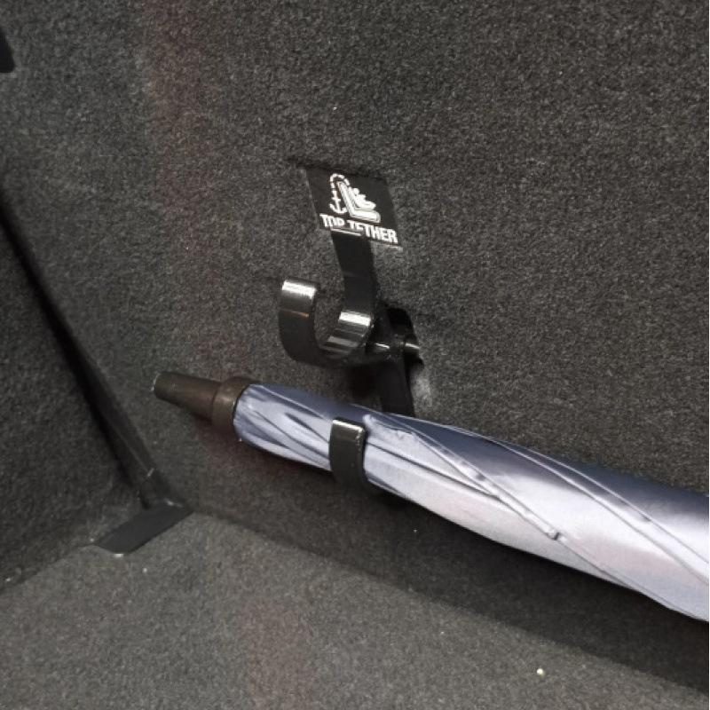2Pcs Universal Car Umbrellas Holders Storage Hookclip Seat Headrest Hooks For Any Vehicle Black Car Umbrella Hooks