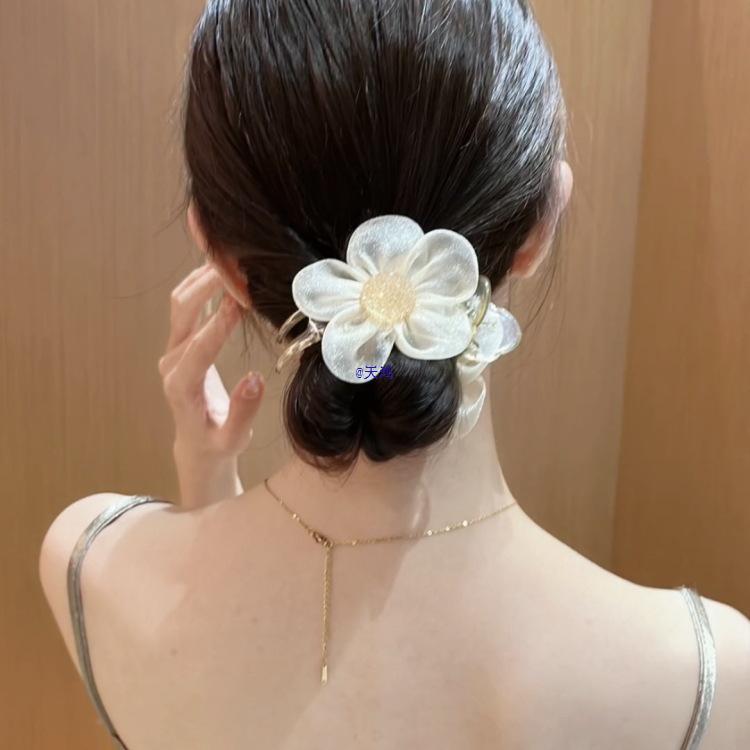 Diamond Flower Hair Claw Clip - Elegant Updo Accessory for Women