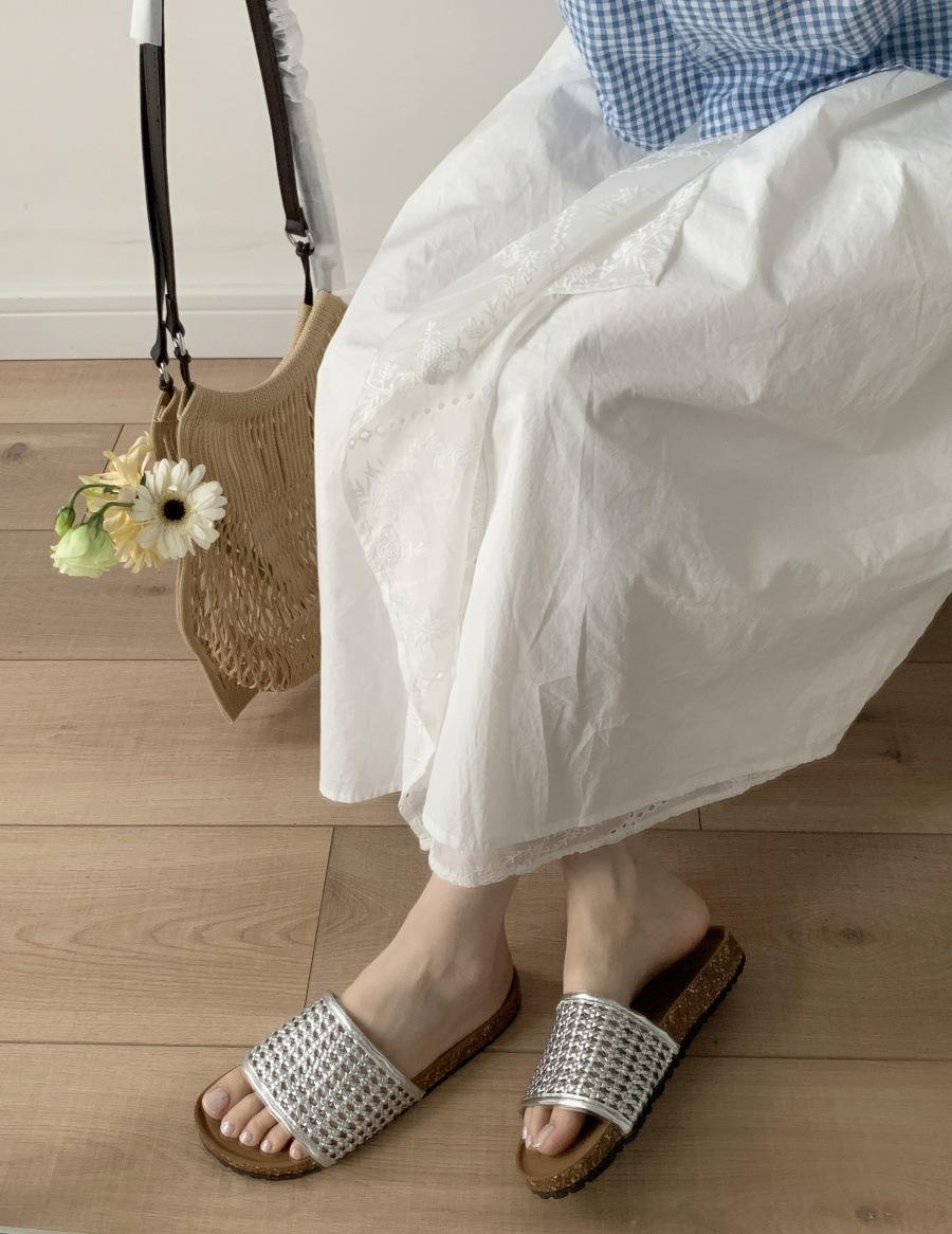 

Французские плетеные удобные полушлепанцы для верхней одежды женская обувь лето 2025 новые дышащие полые повседневные римские сандалии 39 серебряный