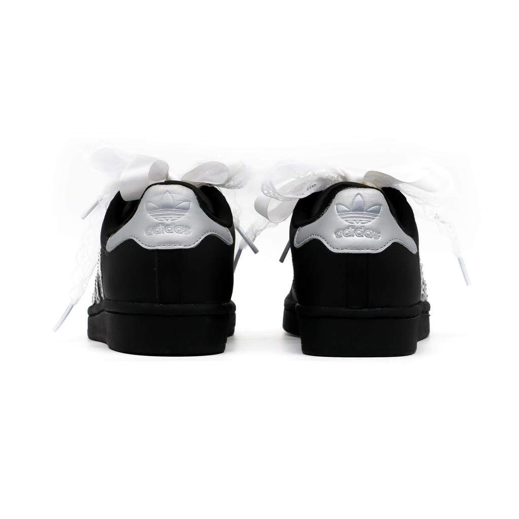 adidas Oryginalne SUPERSTAR Crow Manufacturing, Jasnosrebrne Ballet 2.0 Niskie Buty Skateboardowe Unisex Czarne Srebrne EG4959(Zespół52-)