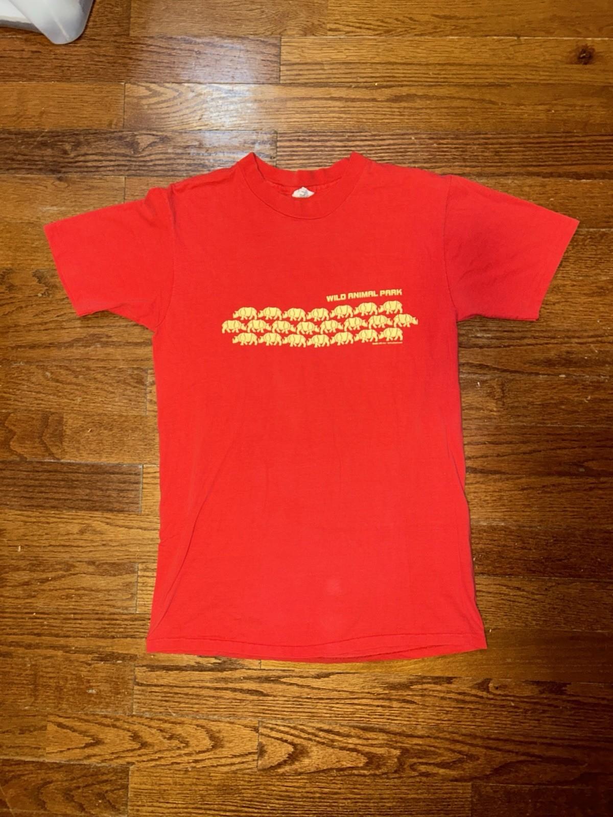 Vintage 1979 Wild Animal Park Rhino Shirt Mens Large Red 70s Art San Diego Short Unisex T-Shirt XL