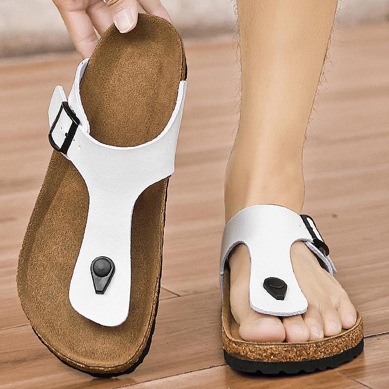 Fashion New Fashionable Men Flip-top Beach Shoes European American One-foot Lightweight Anti-slip Brand Beach Shoes 38-46 Men Slippers