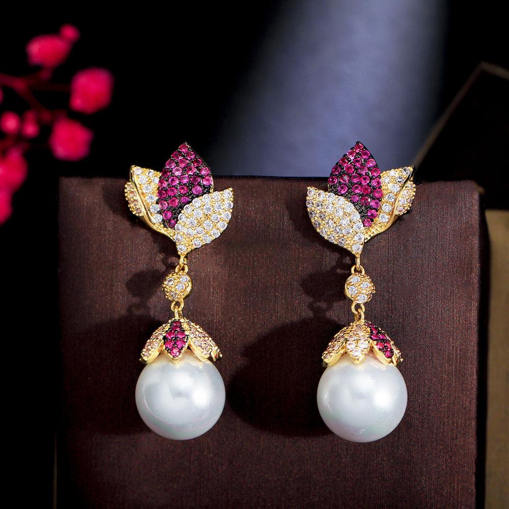 

Needle Full Diamond Light Luxury Heavy Industry High-End Flower Earrings Leaf Leaves Slightly Inlaid Zircon Pearl Earrings