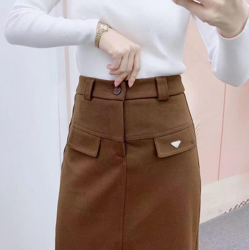 Spring 2026 Versatile High-Waisted Solid Color Midi Skirt 023