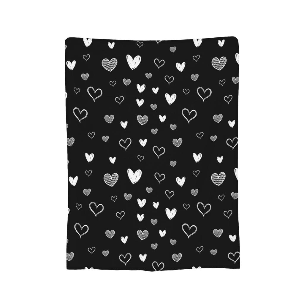 Scratched Heart Pattern Blankets Velvet Print  Portable Lightweight Throw Blankets for Bed Outdoor Plush Thin Quilt