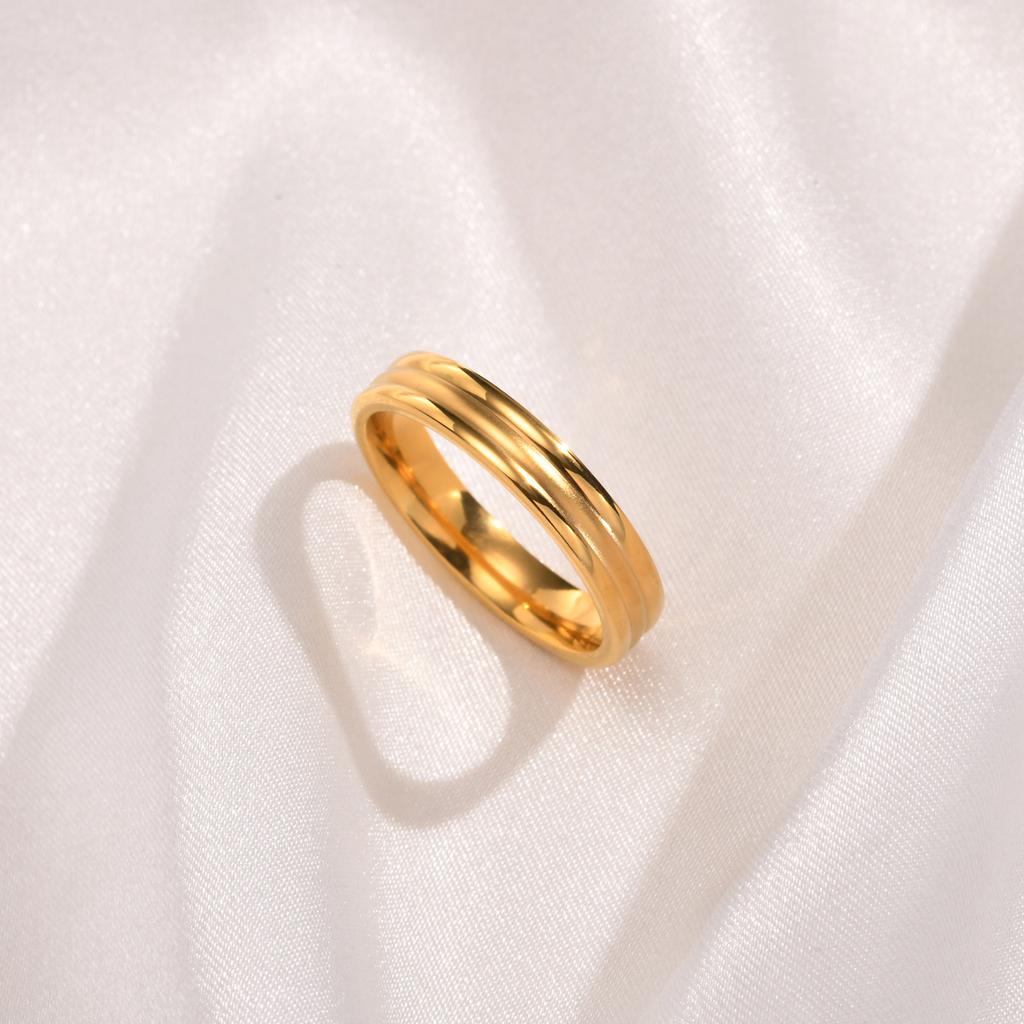 Charm Rings Trend Stainless Steel Sand Three-layer Ring for Women Jewelry Wedding Daily Party Gold Color Size 6 7 8
