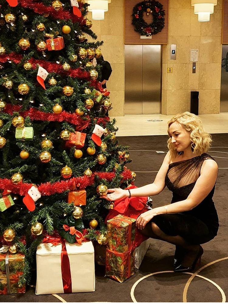 Single Shoulder Midi Dress Cut Out Mesh Velour Sexy Split Black Dress Woman Elegant Fashion Bodycon Party Wear