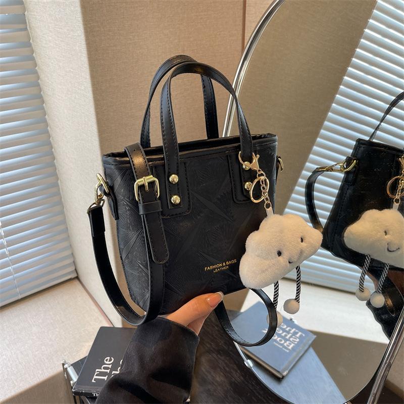 Hand Bag Women's New Versatile Small Square Bag Shoulder Messenger Bag