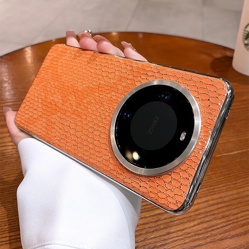 Japan and South Korea Ins Are Suitable for Huawei Matepro + Mobile Phone Case, the New Snake Pattern Matepro Anti-drop All-inclusive Electroplating