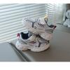 Nouvelles chaussures de sport pour enfants printemps maille respirante chaussures de course pour garçons semelle souple chaussures papa pour filles