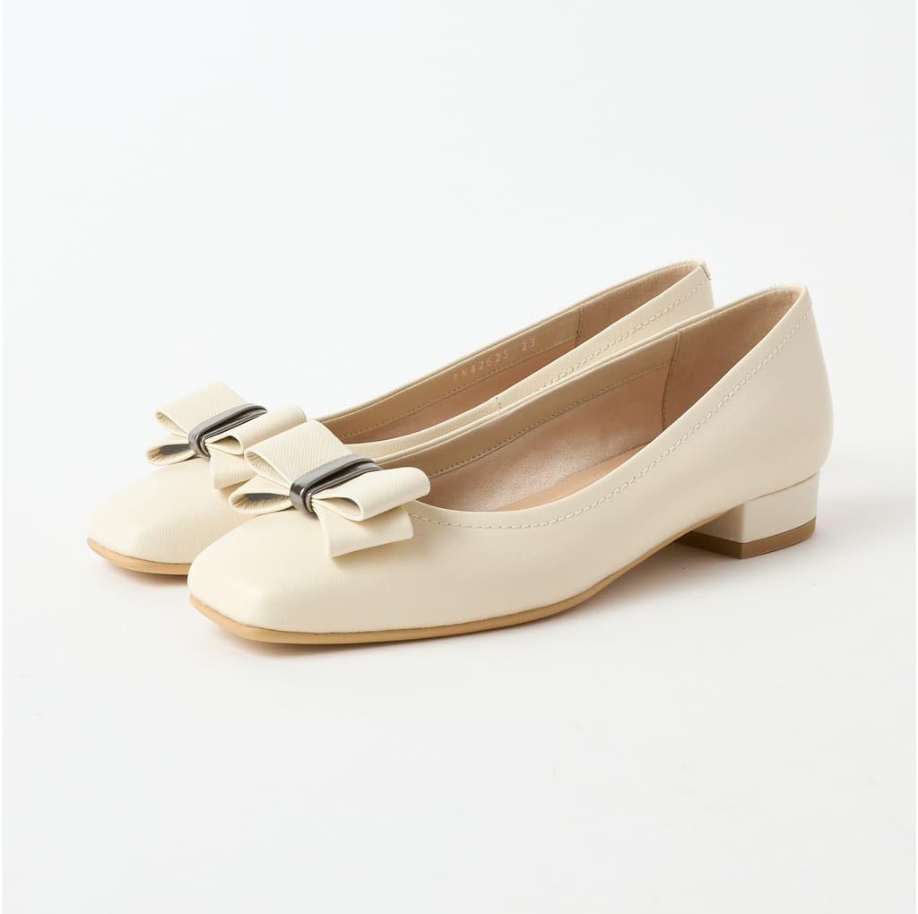 Diana Wellfit flache Schuhe mit niedrigem Absatz, Hergestellt in Japan, Weiß/Elfenbein, Größe 23,5 cm, 116335600011