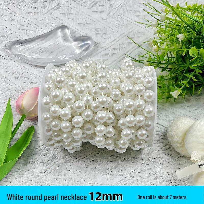 Svatební řetízek z imitovaných perel pro dekoraci a aranžmá scény